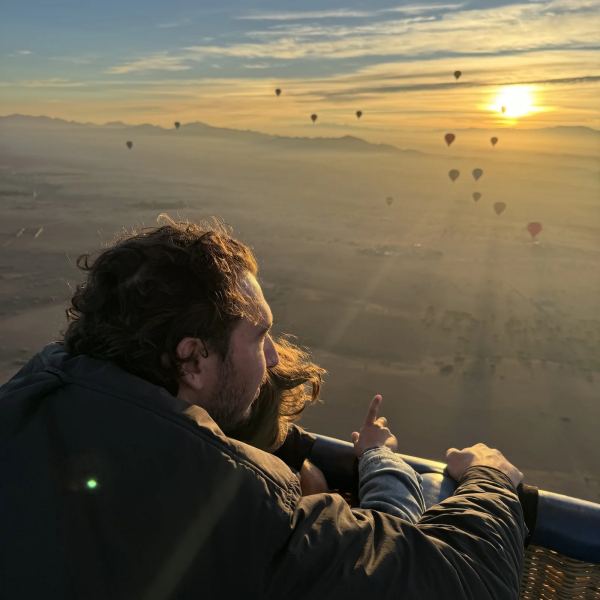 Vol en Montgolfière au Lever du Soleil