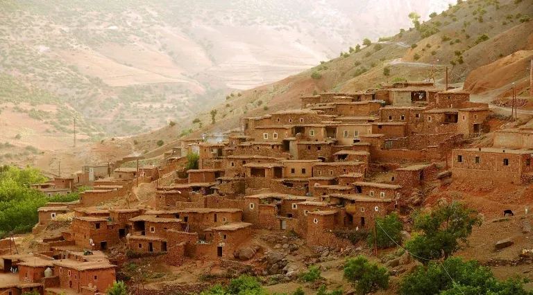 Vallée de l'Ourika dans l'Atlas marocain près de Marrakech